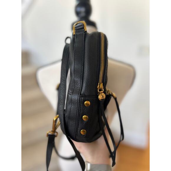 hobo mini backpack Peek-A-Boo Vegan Leather Convertible 2.0 in Black free carry means youve got this! MINI PEBBLE CROSSBODY BACKPACK -
